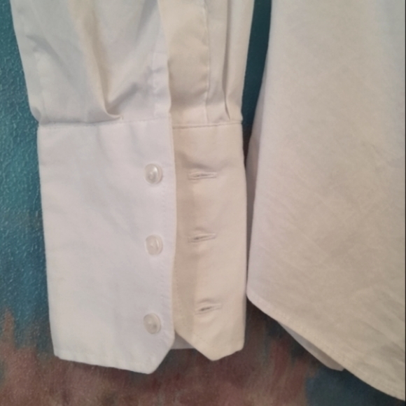 ZARA White Stretch Fitted Button Down LIKE NEW - fits more like a small - Picture 7 of 11